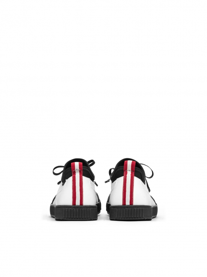 Białe sneakersy męskie