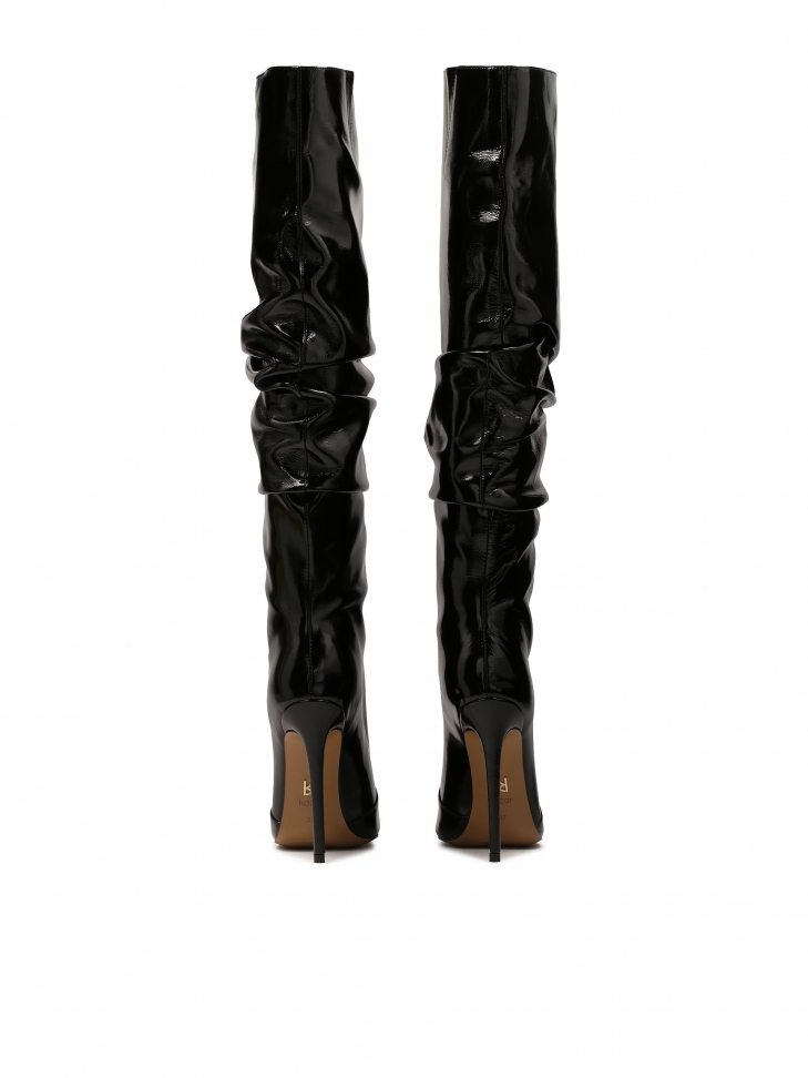 Muszkieterki z marszczoną wsuwaną cholewką