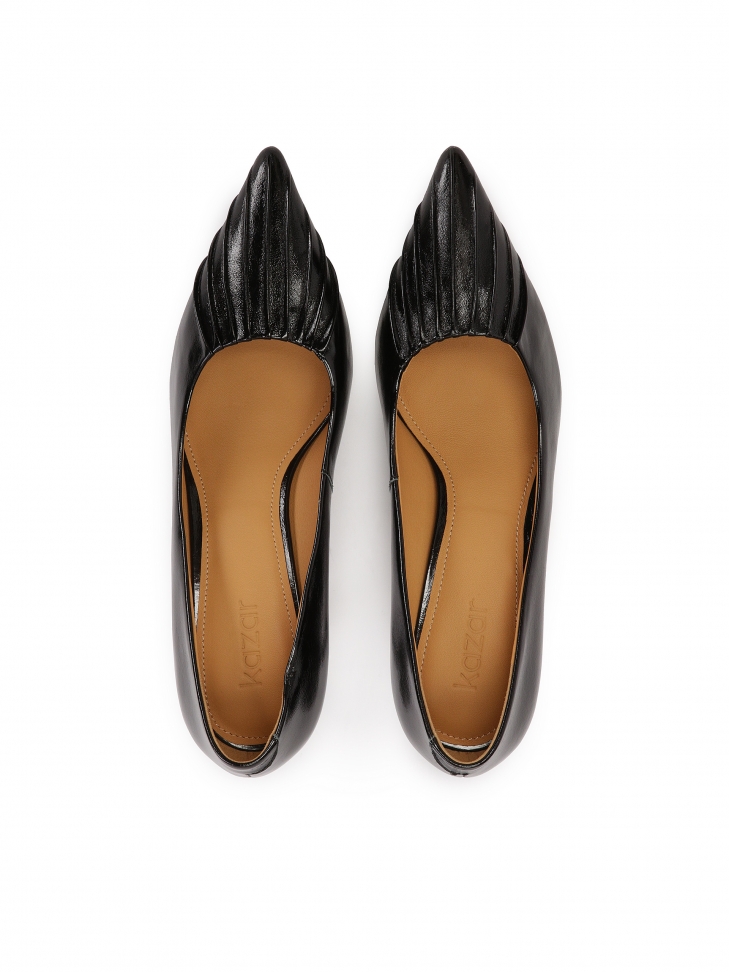 Czarne czółenka z marszczeniem