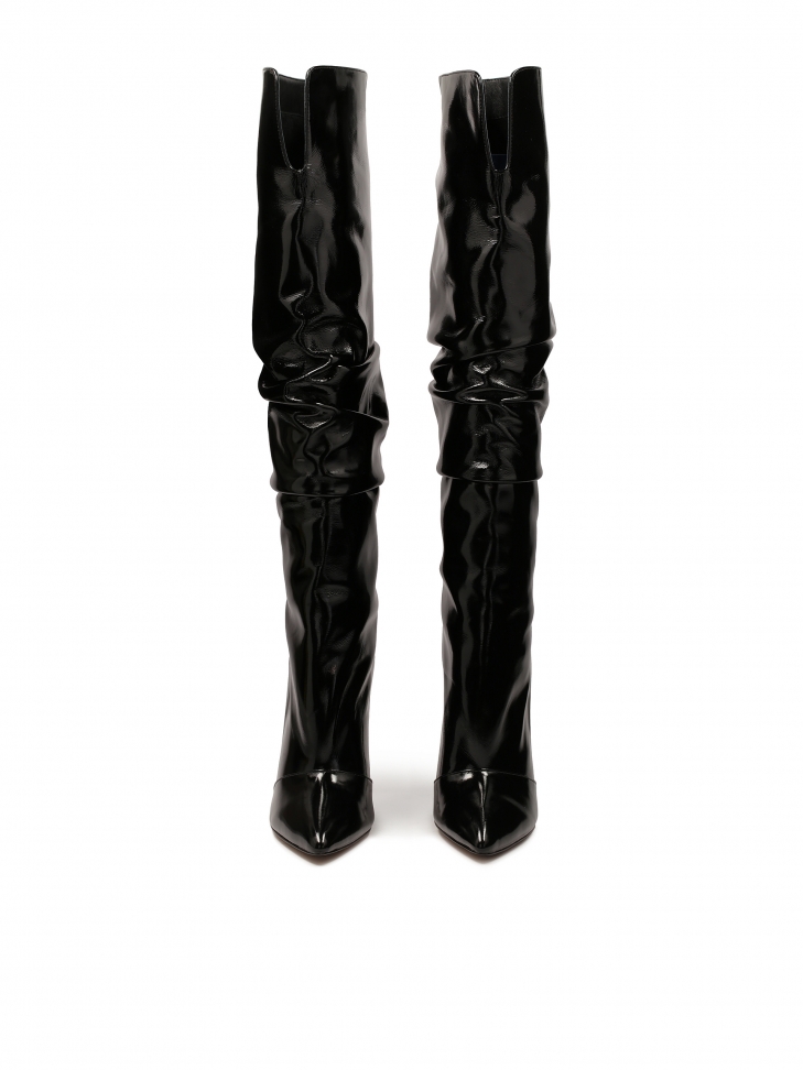 Muszkieterki z marszczoną wsuwaną cholewką