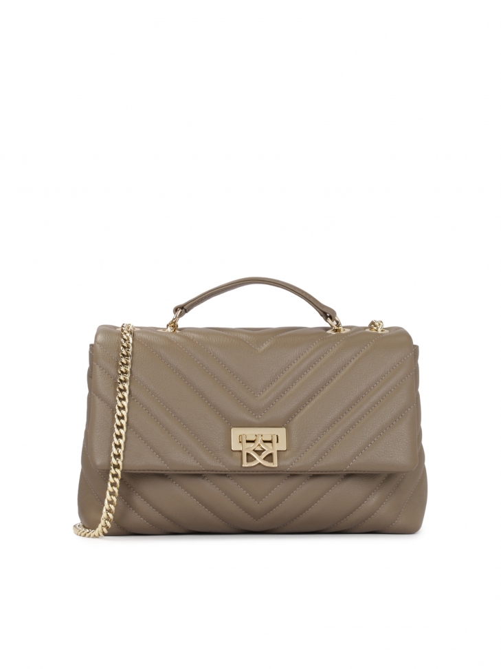 Skórzana pikowana torebka na łańcuchu