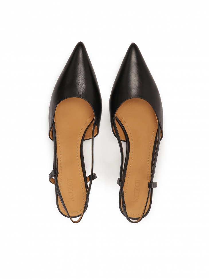 Czarne czółenka z wyciętą cholewką