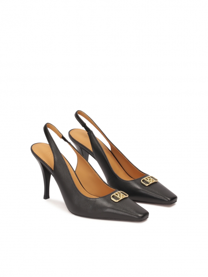 Czarne czółenka slingback z wąskim kwadratowym noskiem