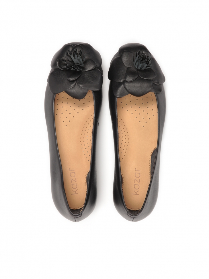 Czarne skórzane baleriny z wkładką komfort