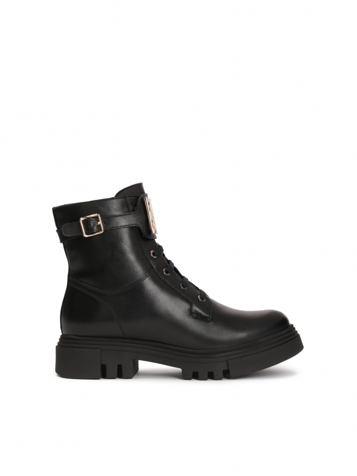 Sznurowane trzewiki z licowej skóry w czarnym kolorze