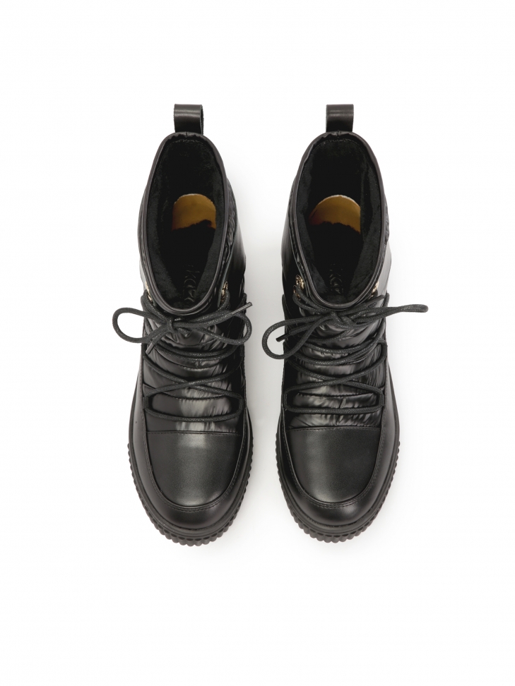 Wsuwane trzewiki z prostą podeszwą