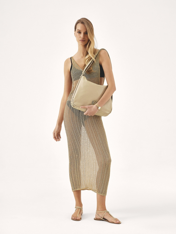 Miejska skórzana torebka w beżowym kolorze