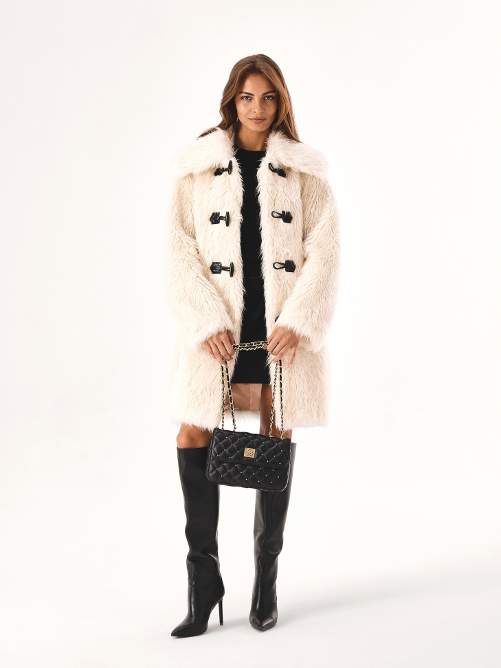 Czarne skórzane muszkieterki ze wsuwaną cholewką