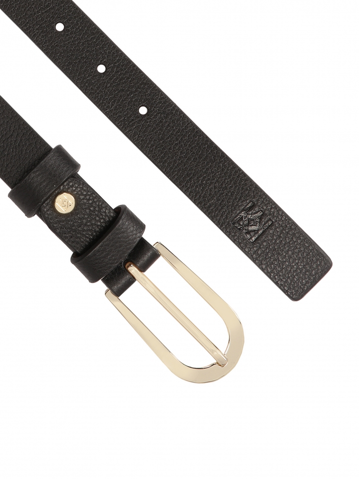 Elegancki czarny pasek z gładkiej skóry