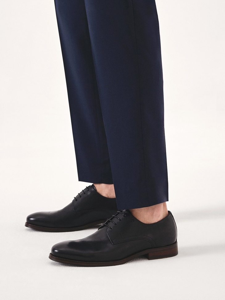 Eleganckie czarne półbuty męskie do garnituru