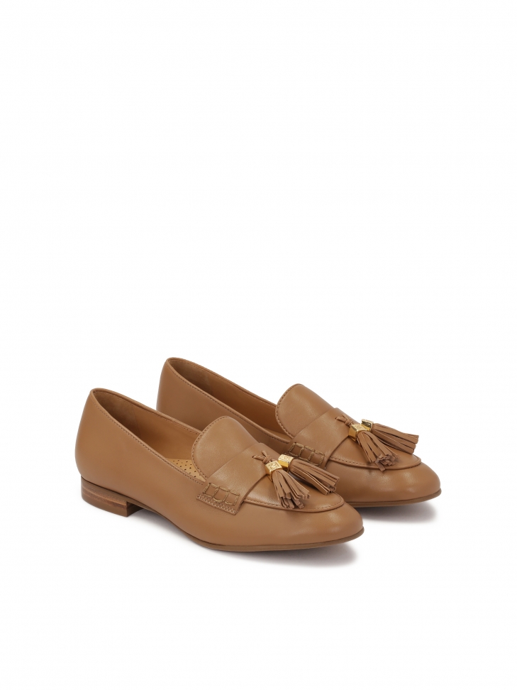 Wsuwane skórzane półbuty z chwostami