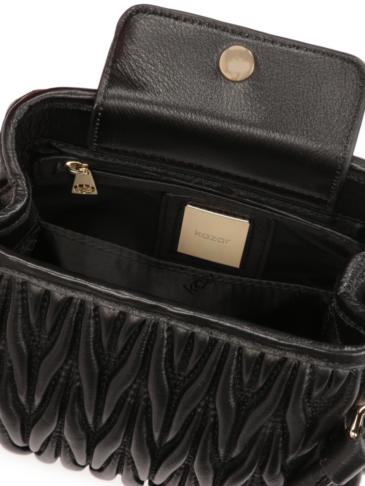 Skórzana torebka z finezyjnym pikowaniem