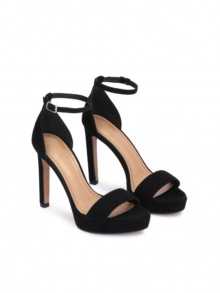 Czarne sandały zamszowe na obcasie z platformą