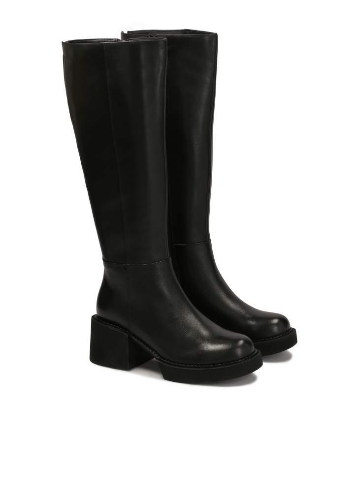 Czarne kozaki damskie