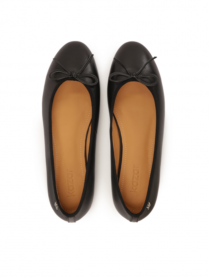 Czarne minimalistyczne baleriny