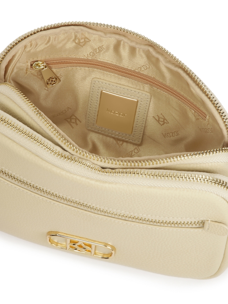 Beżowa torebka z kieszonką na przodzie