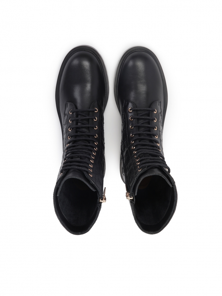 Czarne skórzane trzewiki damskie w tłoczony wzór