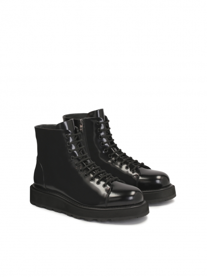 Sznurowane trzewiki męskie z grubą prostą podeszwą