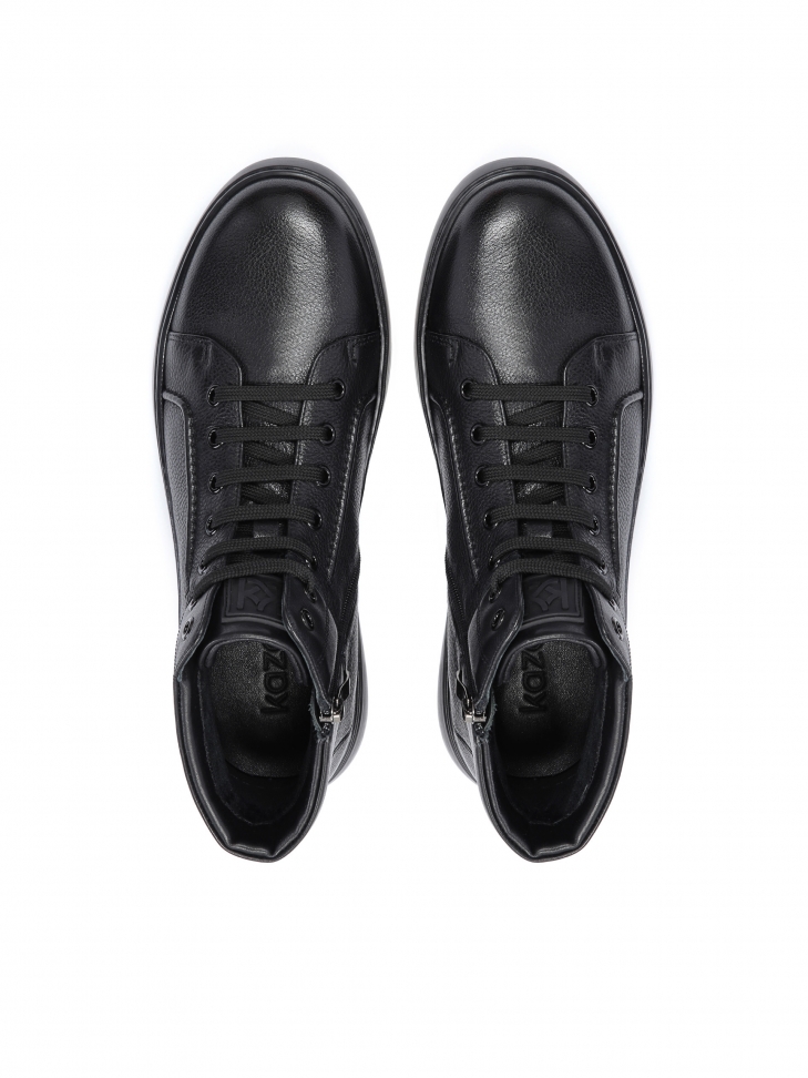 Czarne skórzane sneakersy z wysoką cholewką