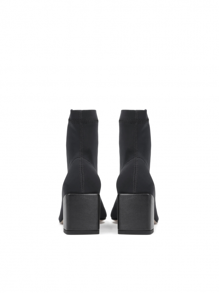 Czarne botki damskie