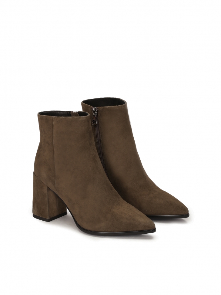 Komfortowe botki na słupkowym obcasie