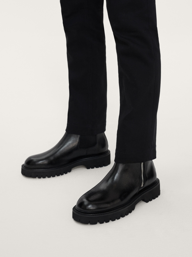 Skórzane trzewiki męskie na grubej podeszwie z bieżnikiem