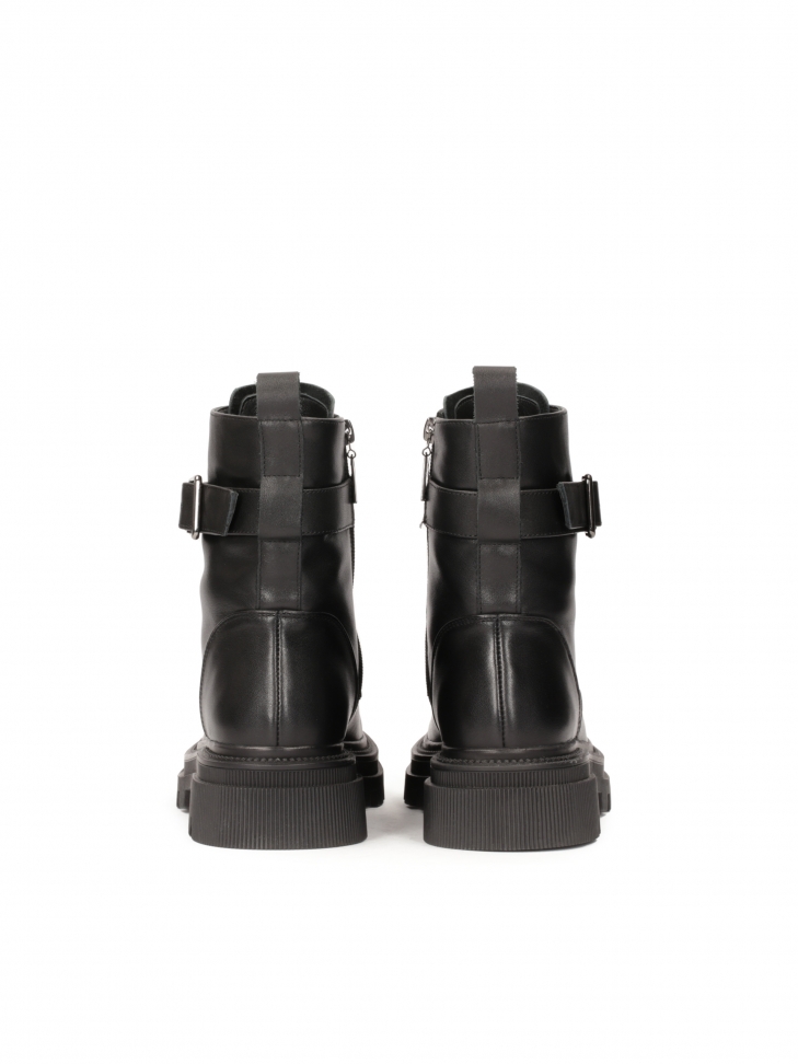 Czarne trzewiki za kostkę