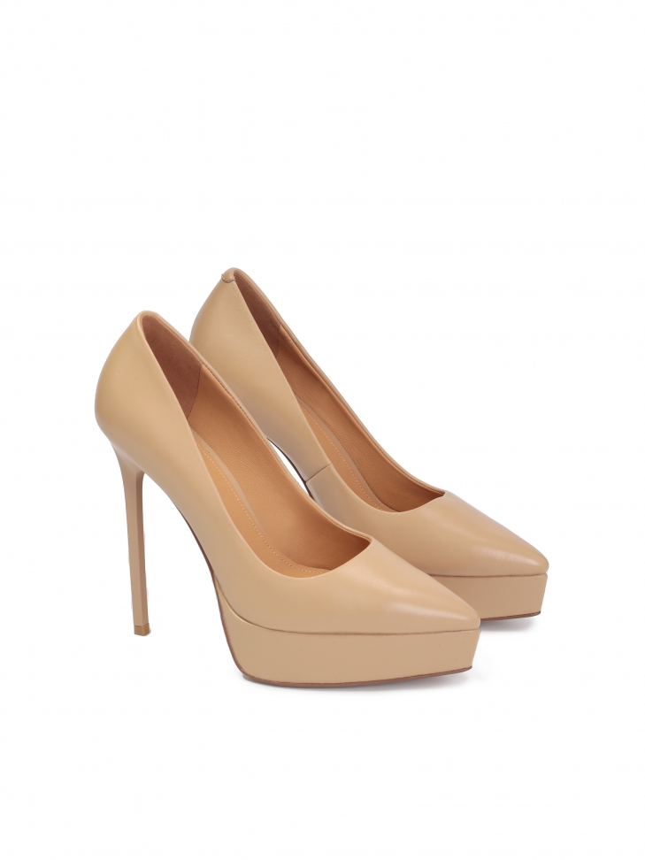 Skórzane czółenka na wysokim obcasie i platformie