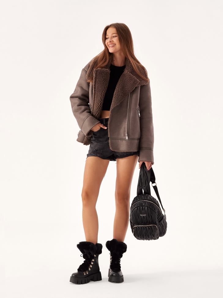 Sznurowane trzewiki z futrem