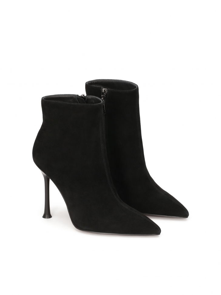 Zamszowe botki za kostkę