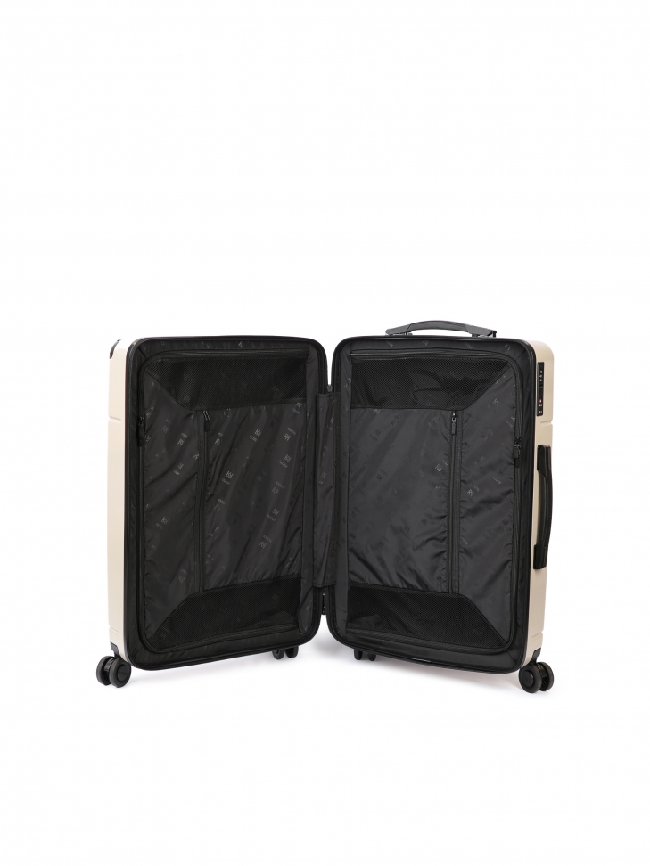 Średnia walizka z beżowego policarbonu