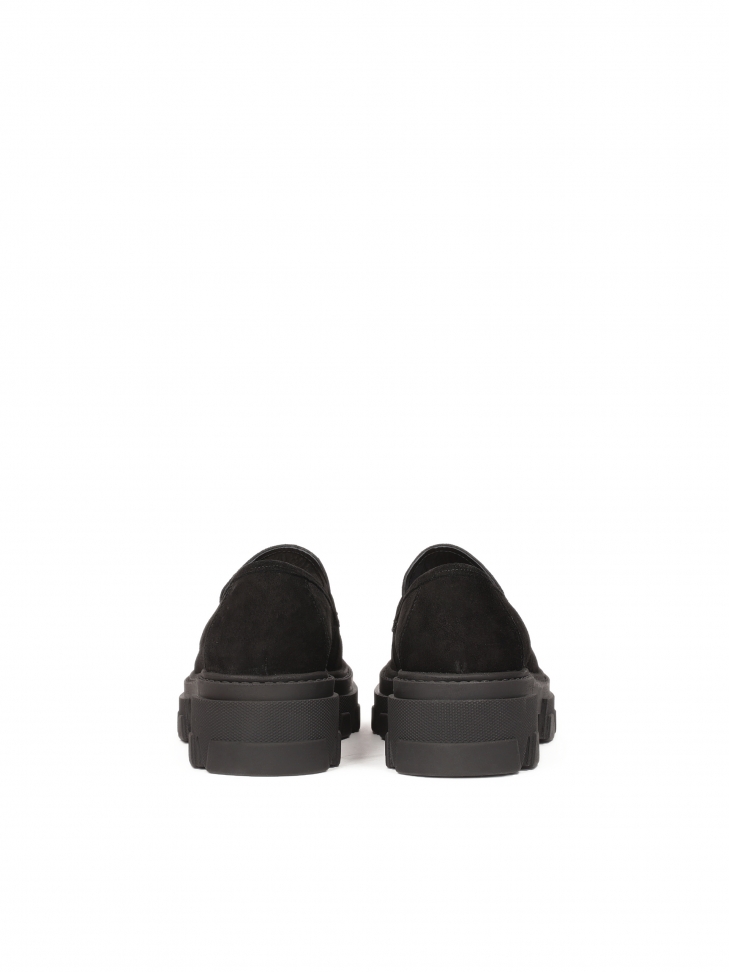Wsuwane półbuty z czarnego zamszu