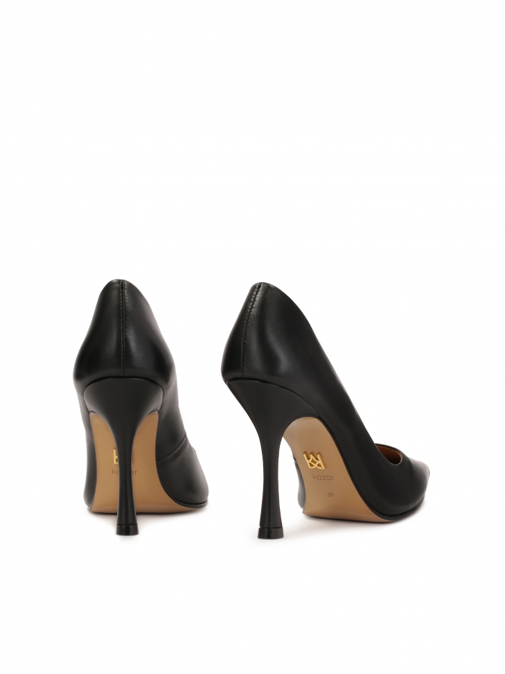 Klasyczne czarne czółenka na szpilce