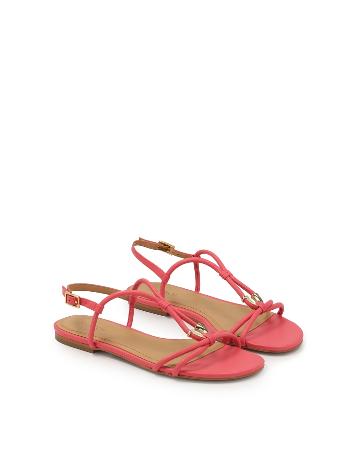 Płaskie skórzane sandały z ozdobą