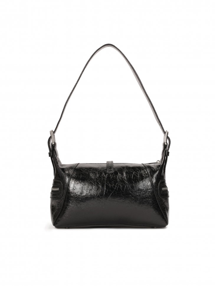 Czarna skórzana torebka na ramię