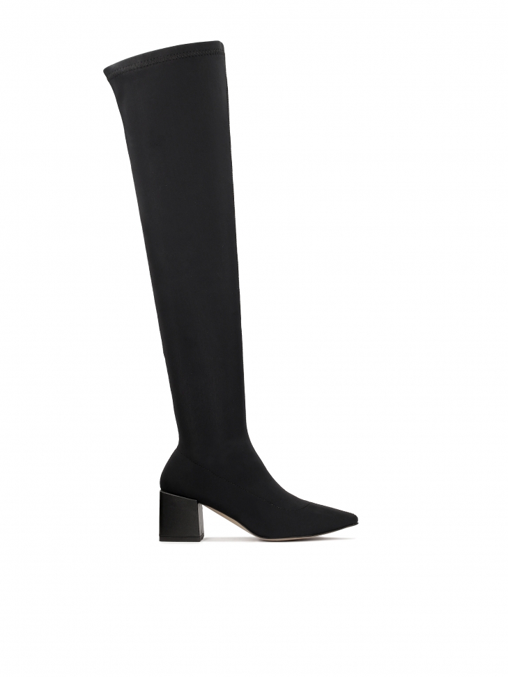 Muszkieterki z kwadratowym obcasem poytym skórą