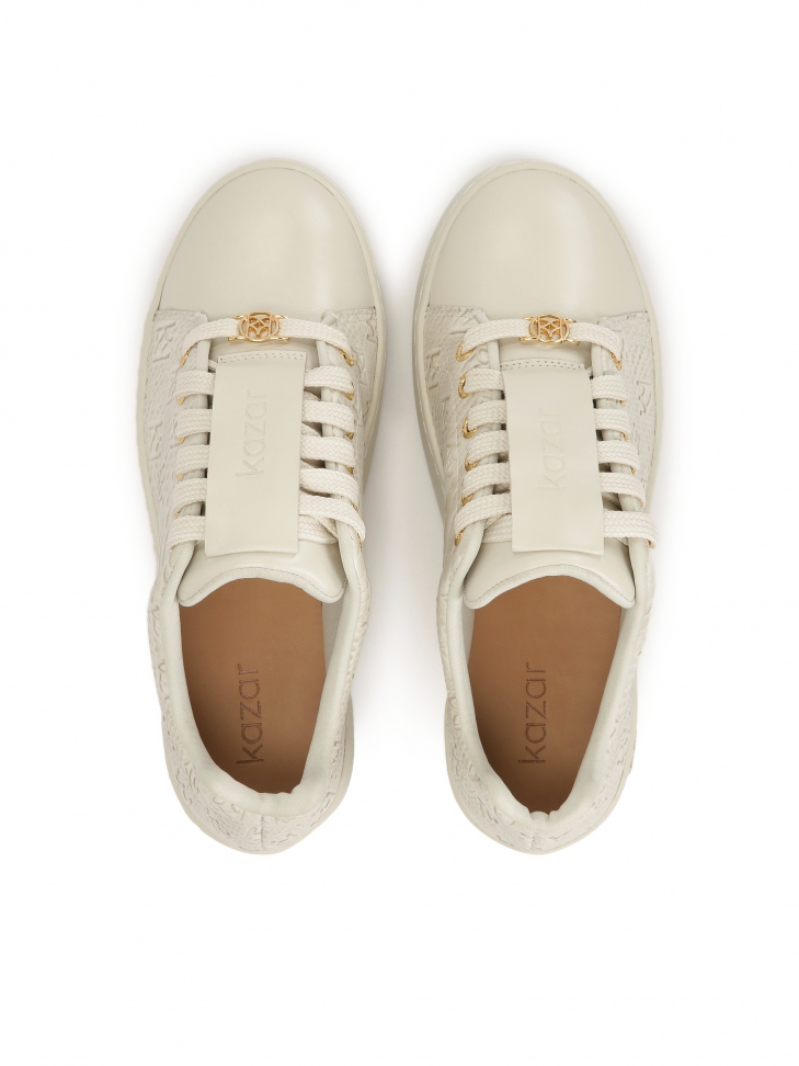 Komfortowe skórzane sneakersy w tłoczony wzór