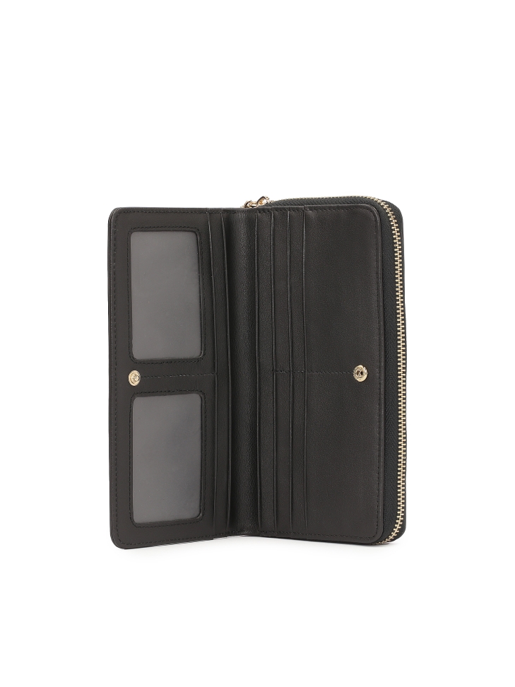 Duży czarny portfel z lakierowanej skóry z tłoczonym wzorem