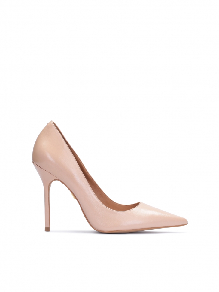 Beżowe czółenka ze skóry na szpilce