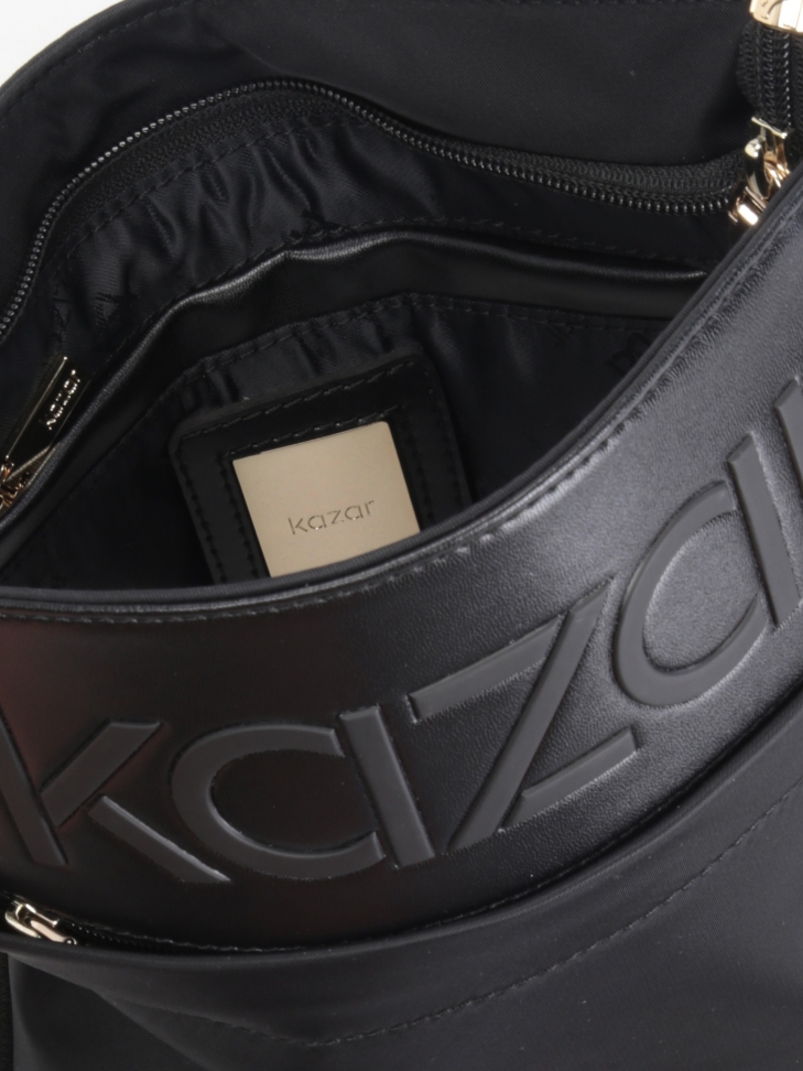 Uniwersalna czarna listonoszka damska na szerokim pasku