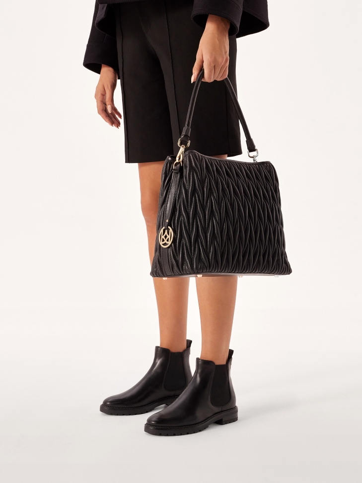 Efektowna skórzana torebka z uchwytem