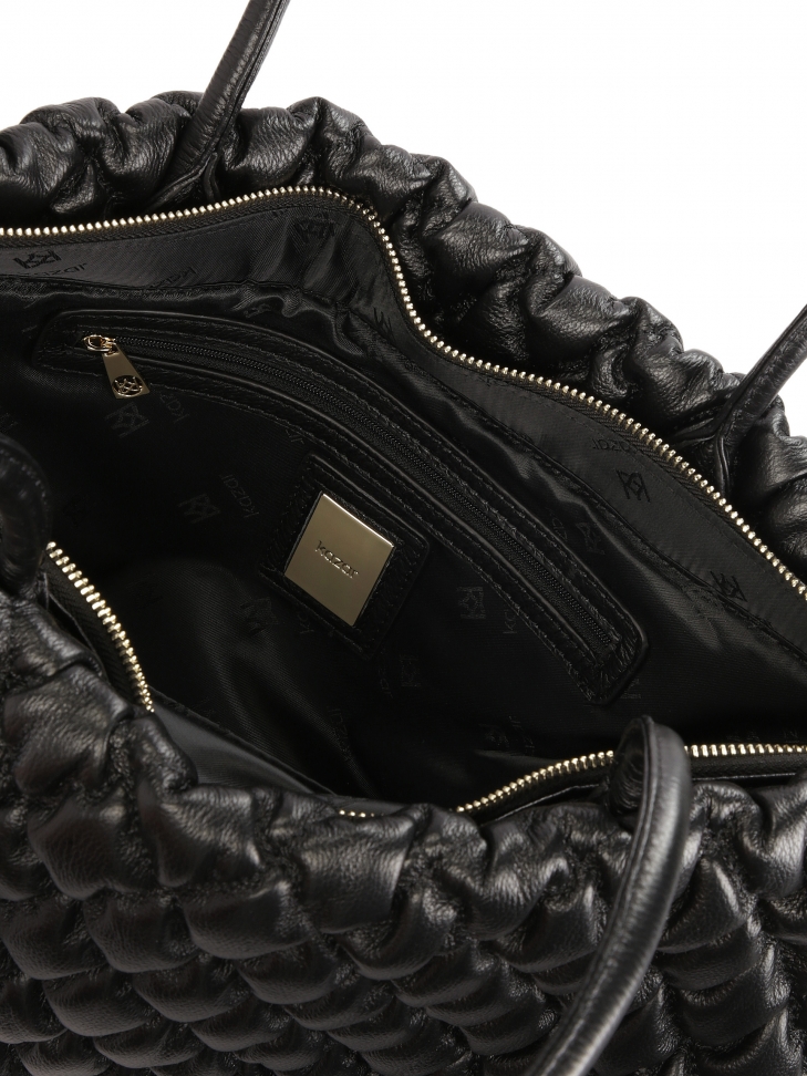 Duża pikowana torebka na ramię