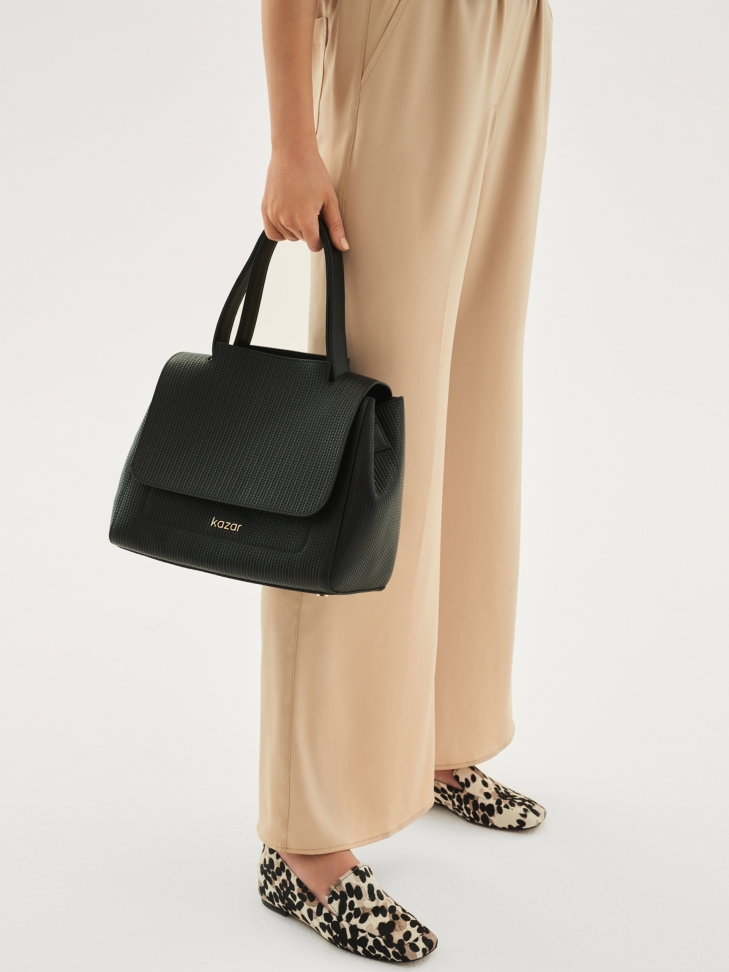 Beżowo-czarne półbuty damskie