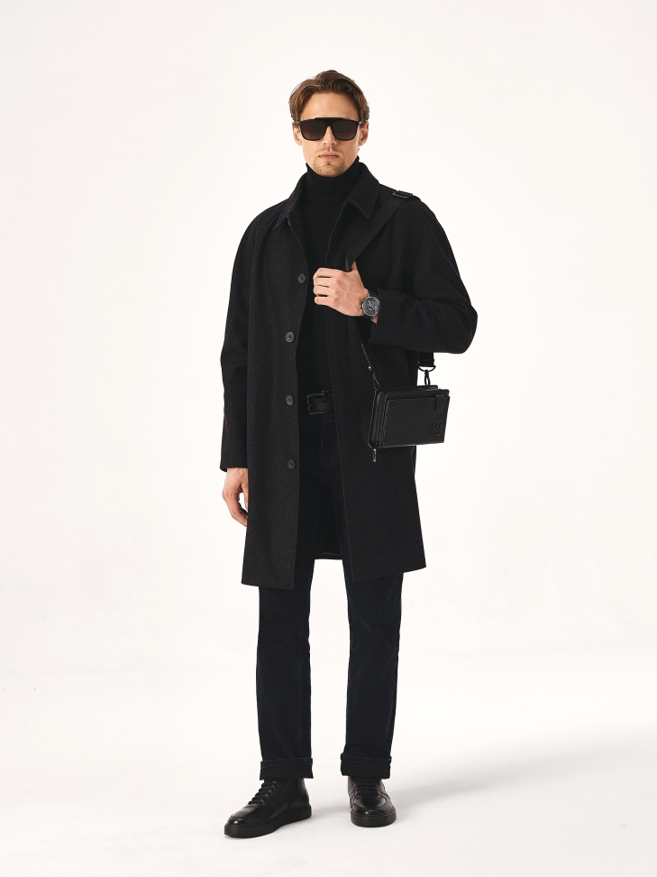 Analogowy zegarek na skórzanym pasku