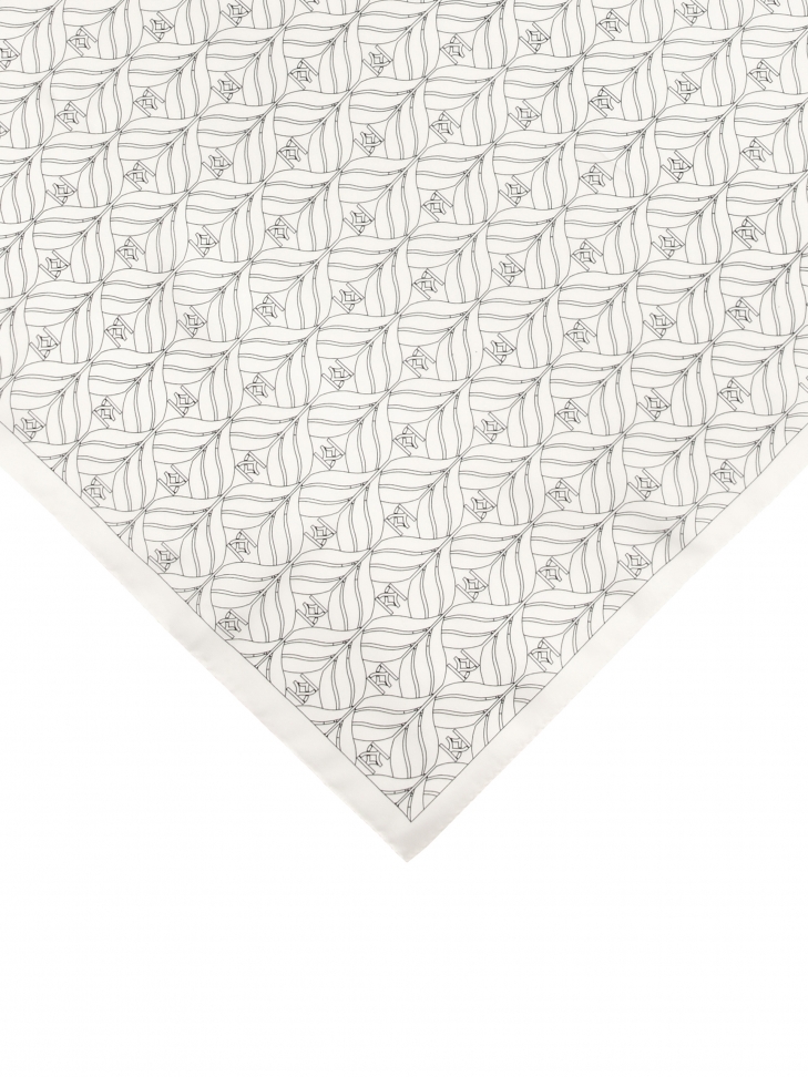 Kremowa apaszka z jedwabiu w trójwymiarowy wzór