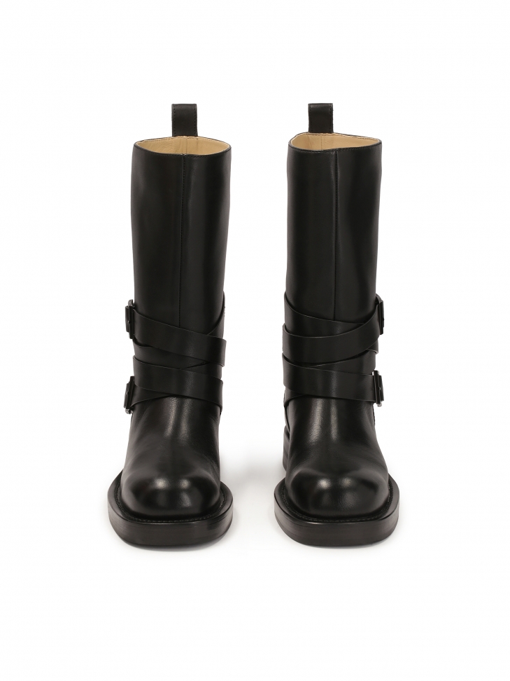 Skórzane czarne buty w stylu motocyklowym