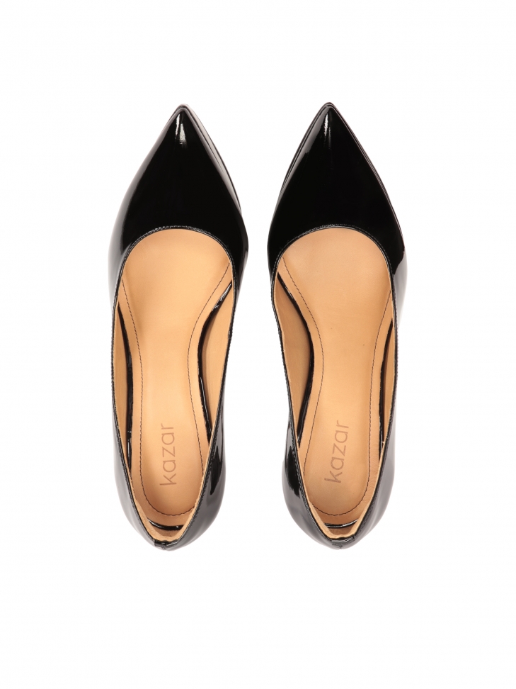 Czarne lakierowane czółenka na platformie i szpilce