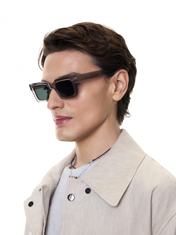 Szare okulary polaryzacyjne wayfarer