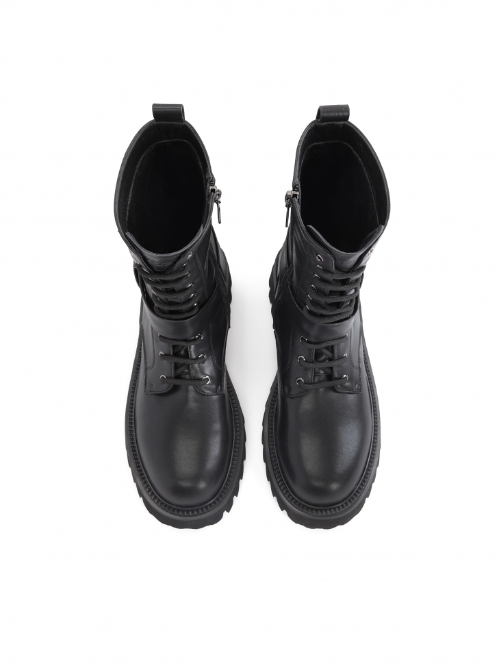 Skórzane trzewiki damskie z wysoką cholewką i paskiem