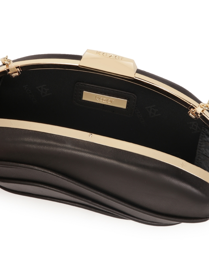 Szykowna czarna kopertówka w kształcie elipsy